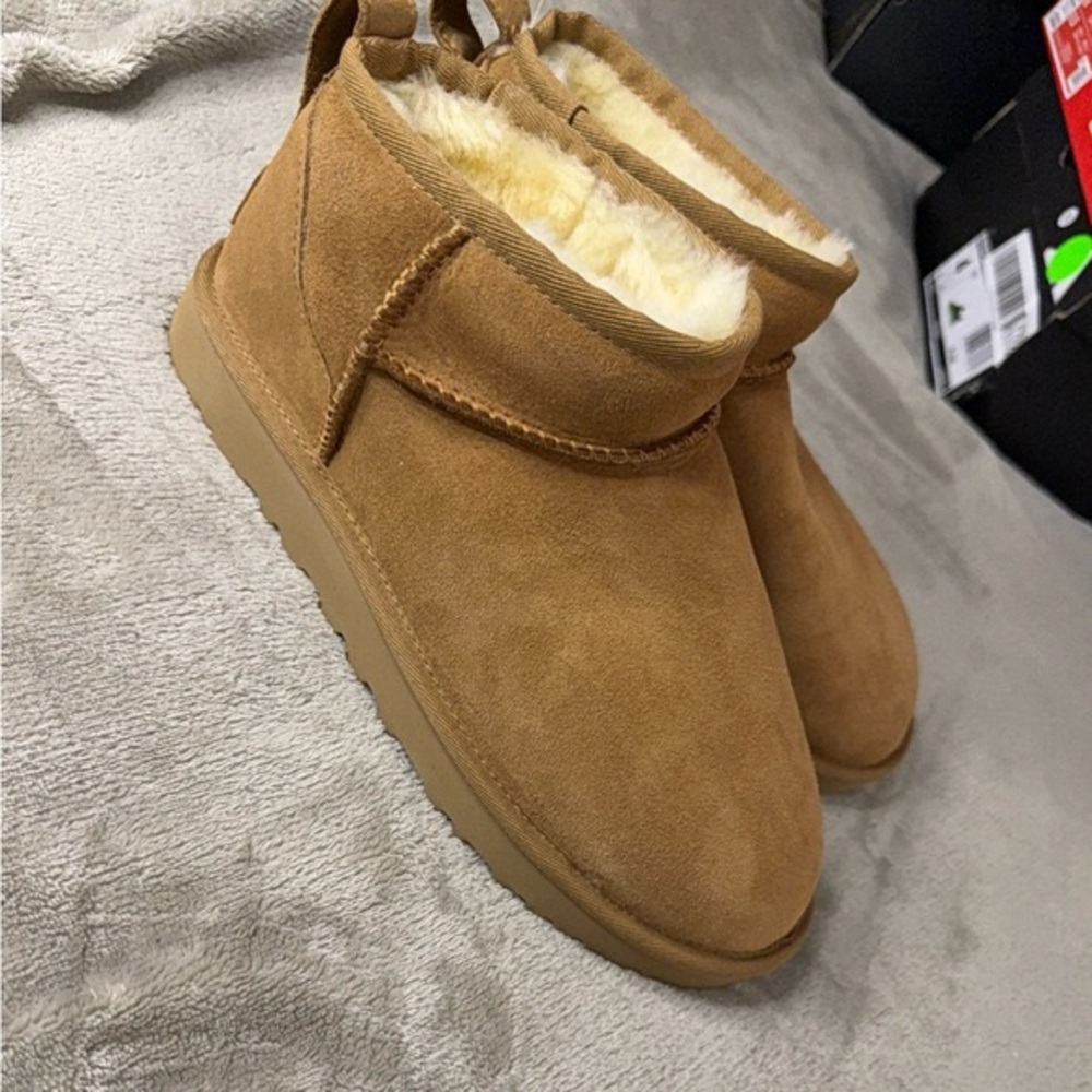 UGG Classic Ultra Mini Chestnut